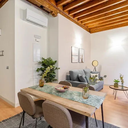 Limehome Calle Mirasol Appartement *